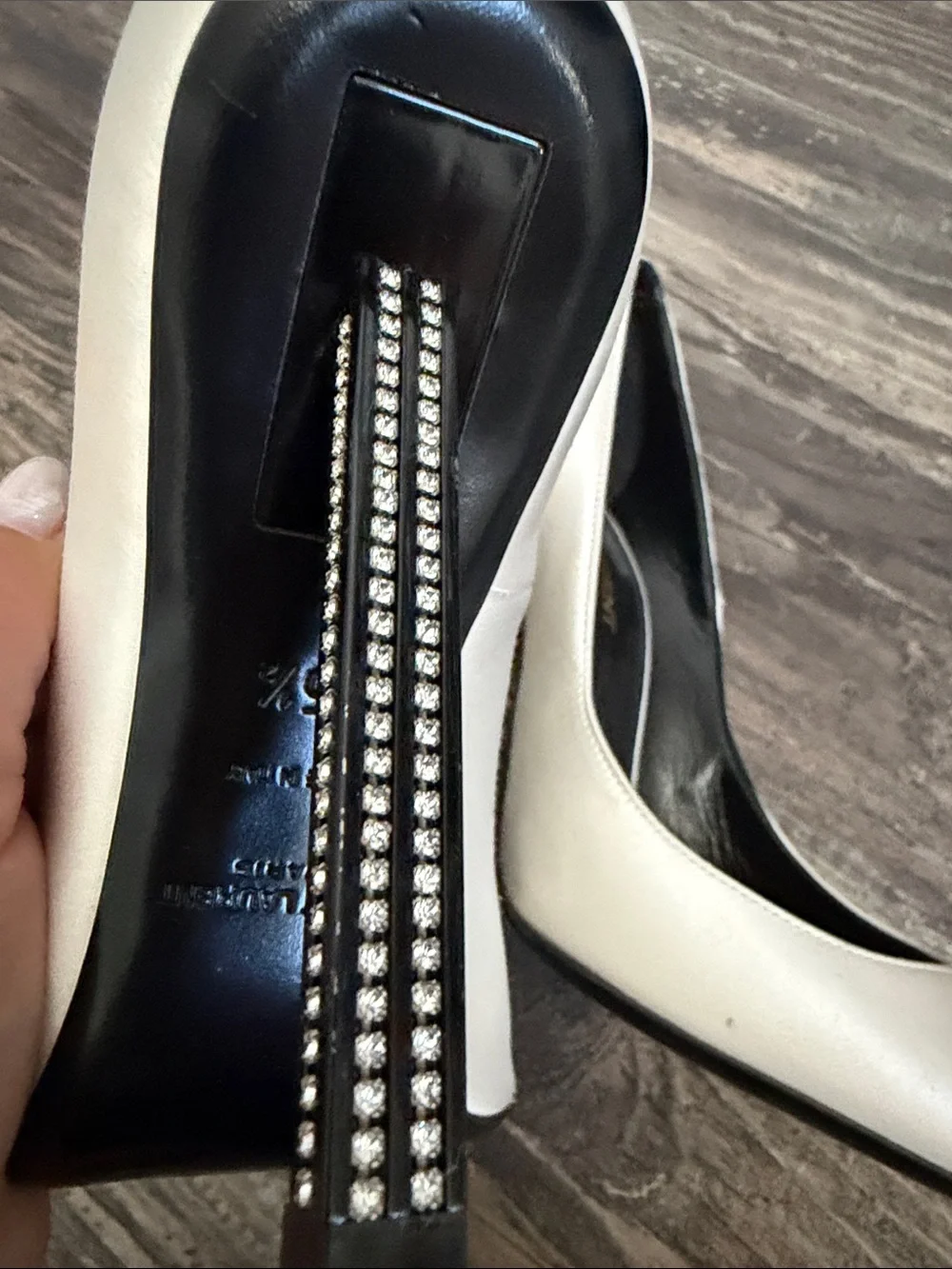 Saint Laurent off white Pointed Toe Pumps with silver Crystal Tip - Picture 5 of 9